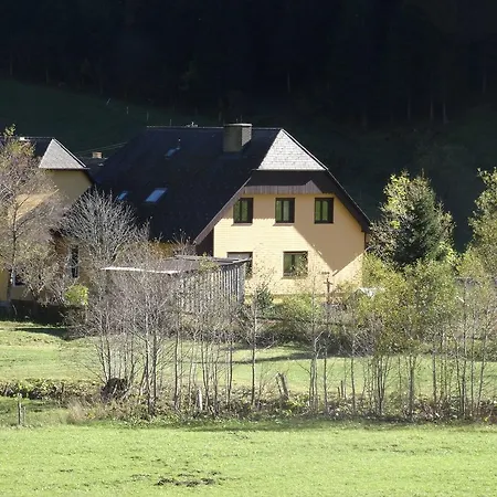 Stallbauer 1 Pusterwald